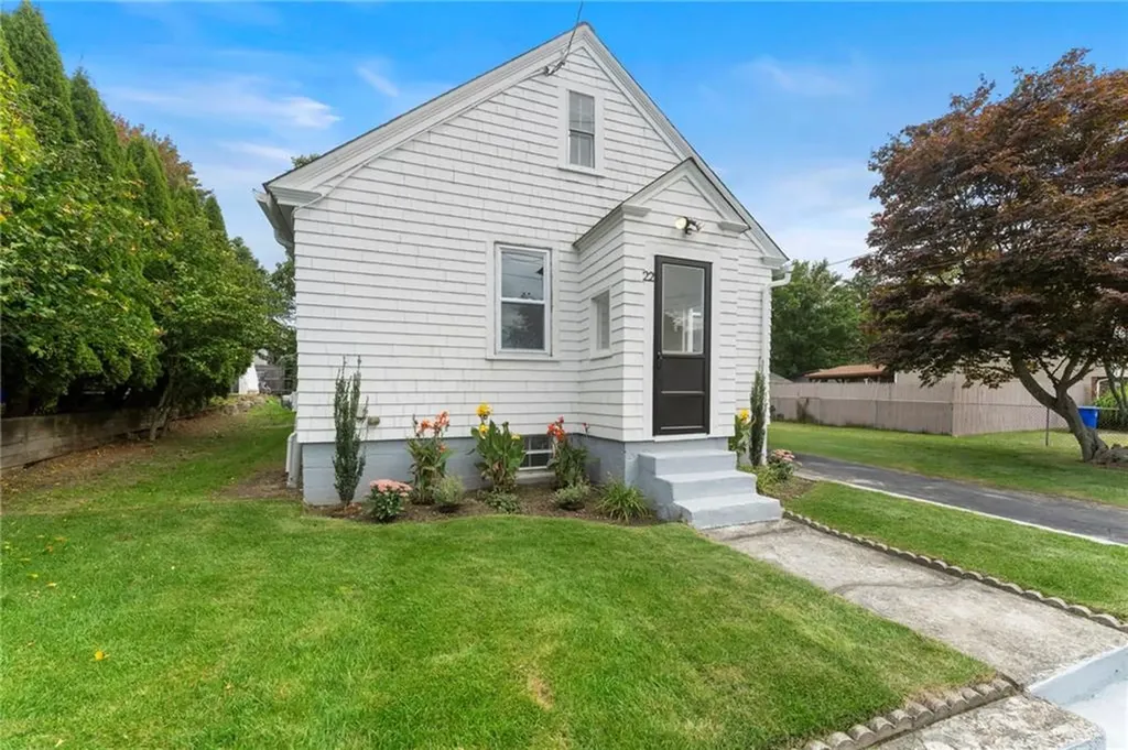 22 Goulart Avenue Bristol RI 02809