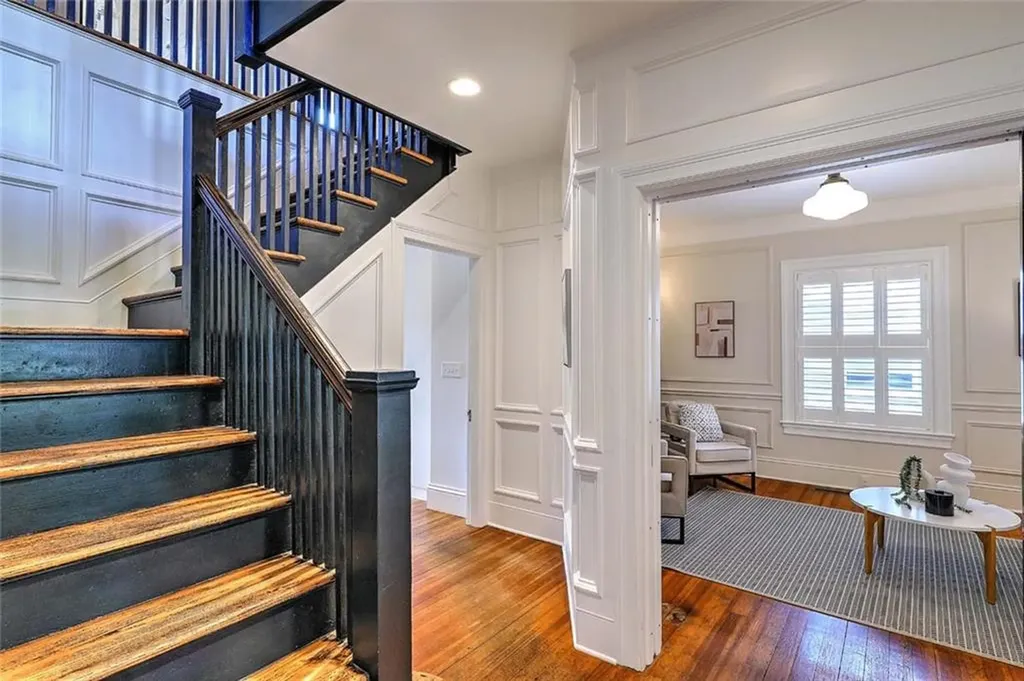 24 Belmont Street Pawtucket RI 02860
