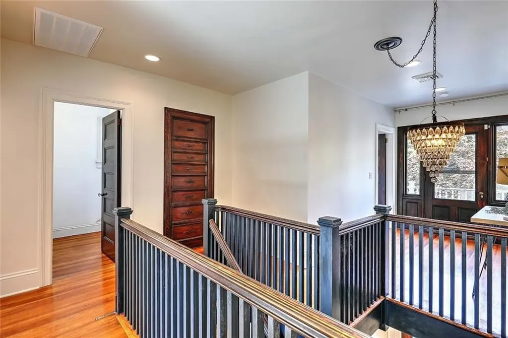 24 Belmont Street Pawtucket RI 02860