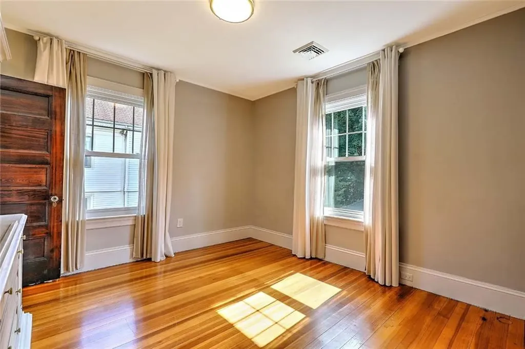 24 Belmont Street Pawtucket RI 02860