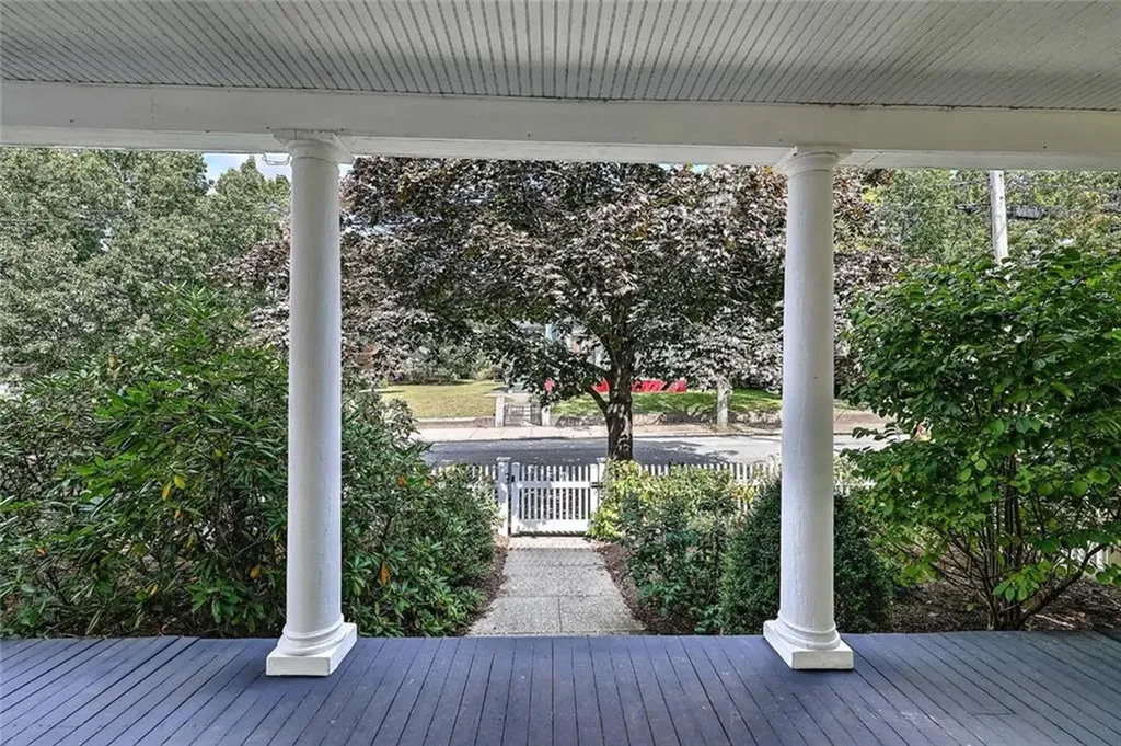 24 Belmont Street Pawtucket RI 02860