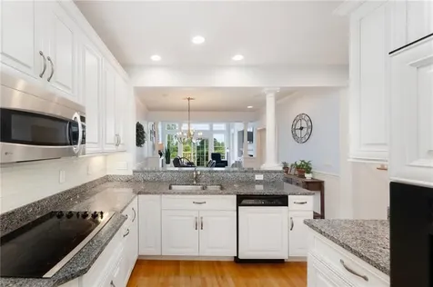 83 Waters Edge Street Tiverton RI 02878