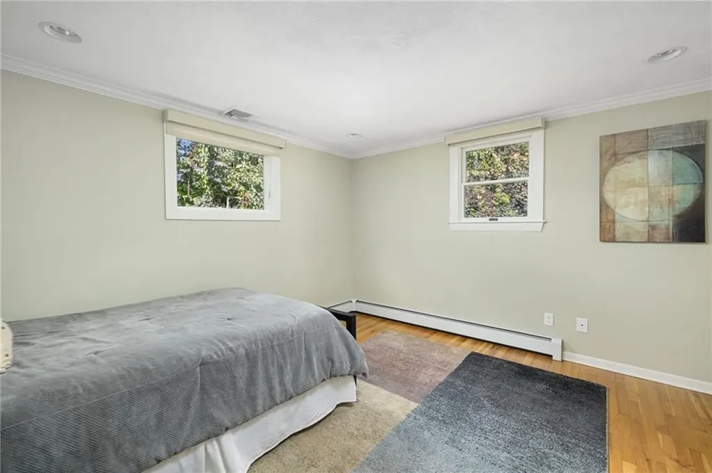 40 Quail Hollow Road Cranston RI 02920