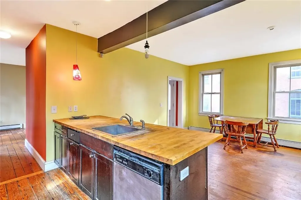 65 Grant Street Providence RI 02909