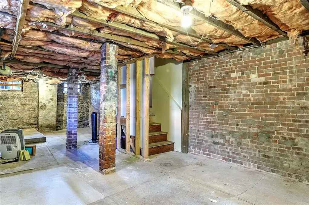 65 Grant Street Providence RI 02909
