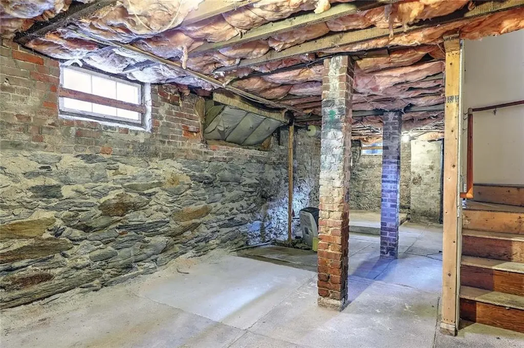 65 Grant Street Providence RI 02909