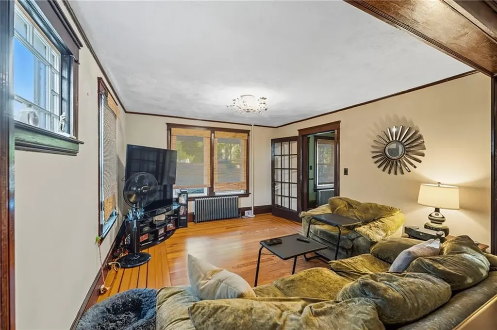 25 Jillson Avenue Woonsocket RI 02895