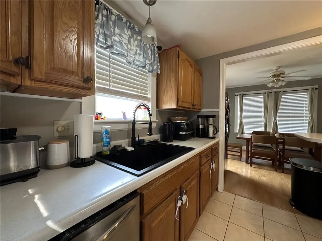 32 Stadden Street Providence RI 02907