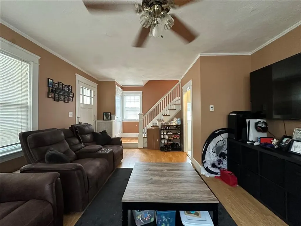 32 Stadden Street Providence RI 02907