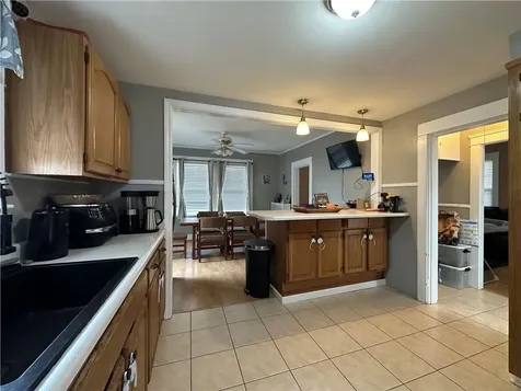 32 Stadden Street Providence RI 02907