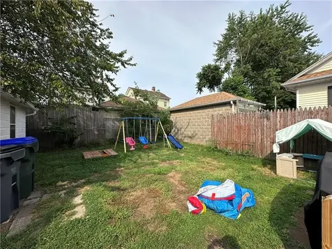 32 Stadden Street Providence RI 02907