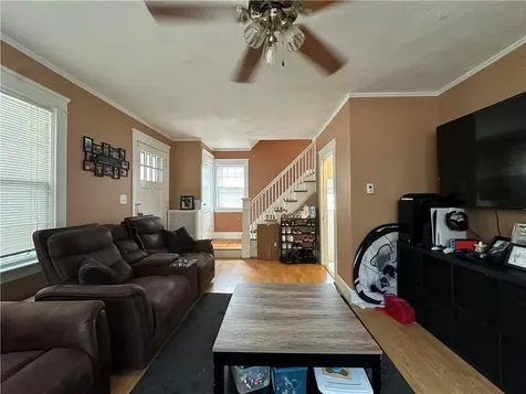 32 Stadden Street Providence RI 02907