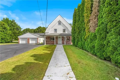 103 Springfield Avenue Johnston RI 02919