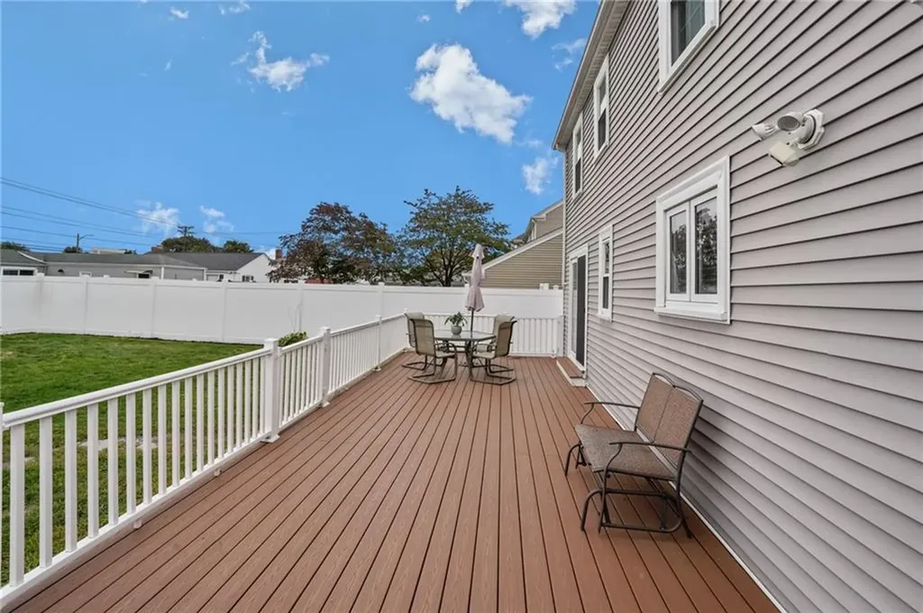 252 Williston Way Pawtucket RI 02861