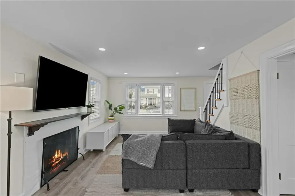 252 Williston Way Pawtucket RI 02861