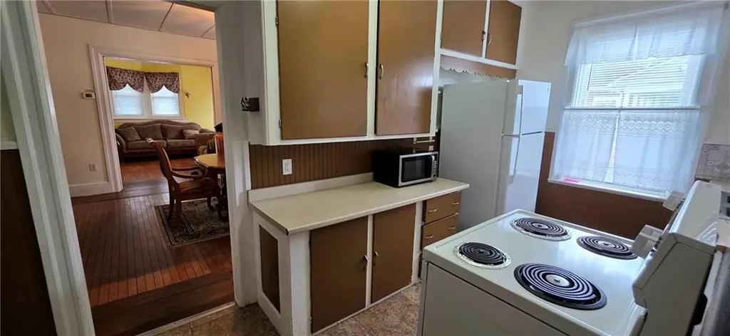 111 Woodbine Street Cranston RI 02910