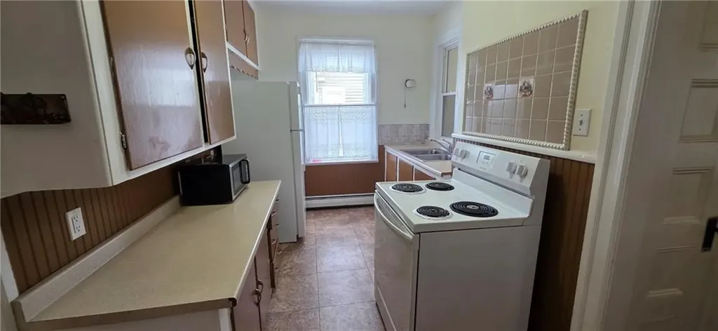 111 Woodbine Street Cranston RI 02910