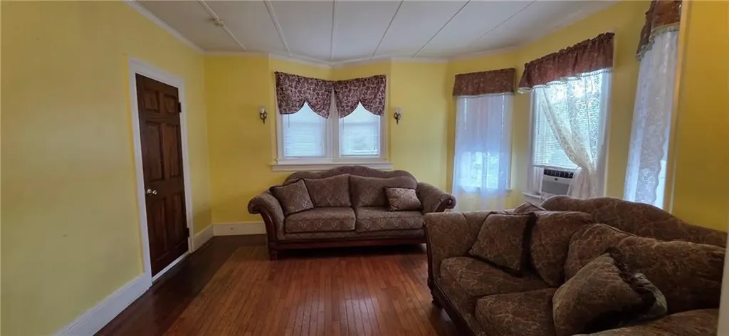 111 Woodbine Street Cranston RI 02910