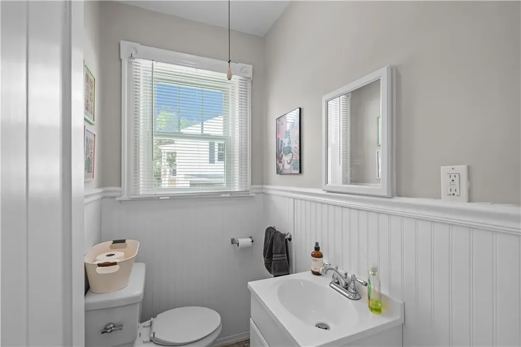 186 High Street Westerly RI 02891