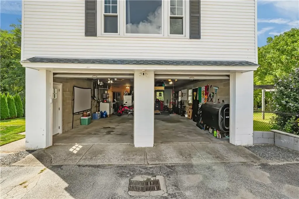 186 High Street Westerly RI 02891