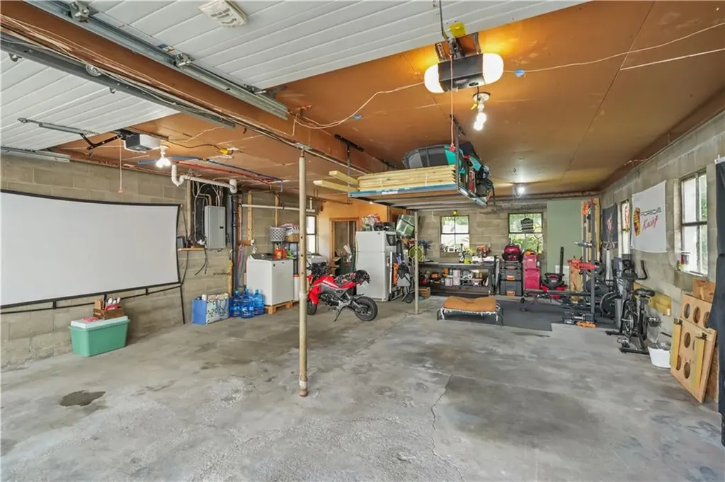 186 High Street Westerly RI 02891