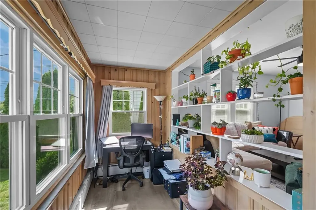 186 High Street Westerly RI 02891