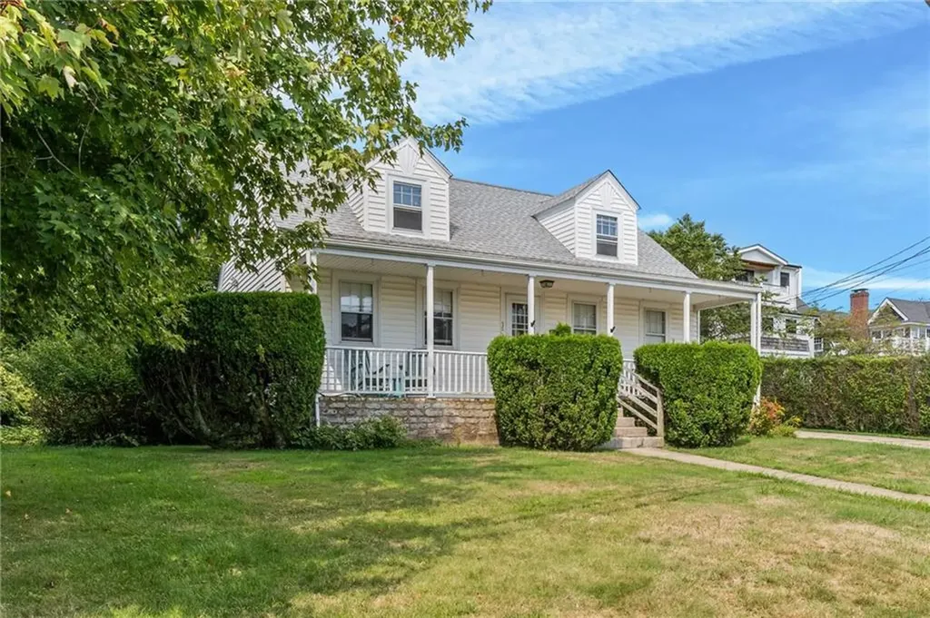 56 Ruggles Avenue Newport RI 02840