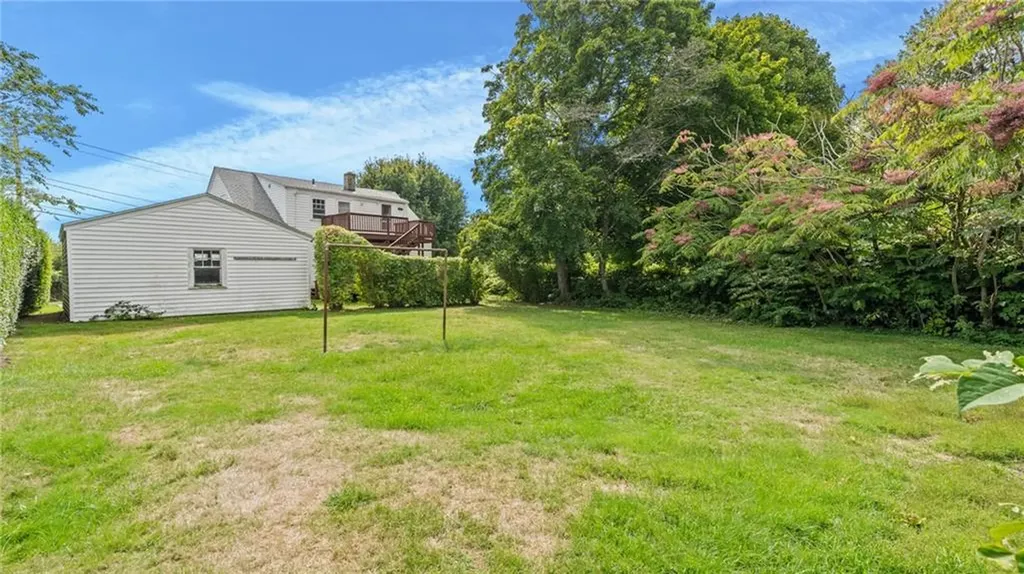 56 Ruggles Avenue Newport RI 02840