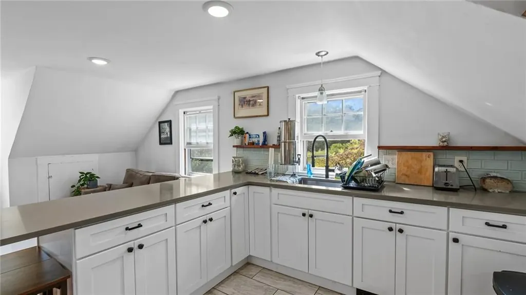 56 Ruggles Avenue Newport RI 02840
