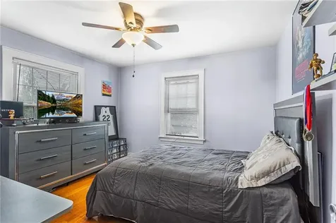 128 Elsie Street Cranston RI 02910