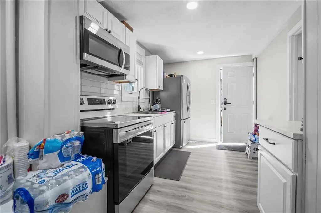44 West Avenue Pawtucket RI 02860
