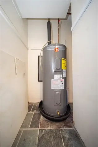 5 Fox Run Portsmouth RI 02871