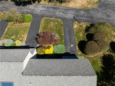 5 Fox Run Portsmouth RI 02871