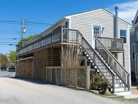 14 Phillips Street North Kingstown RI 02852