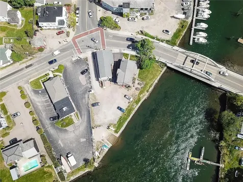 14 Phillips Street North Kingstown RI 02852