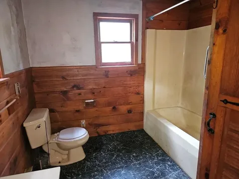 185 Burdickville Road Charlestown RI 02813