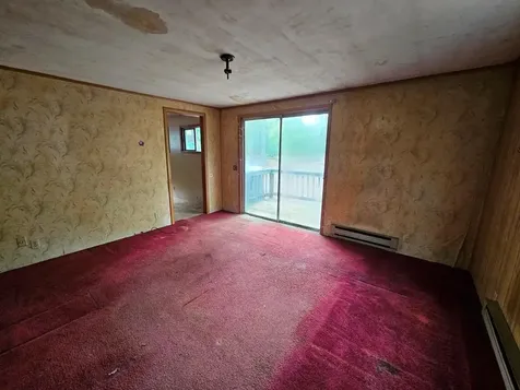 185 Burdickville Road Charlestown RI 02813