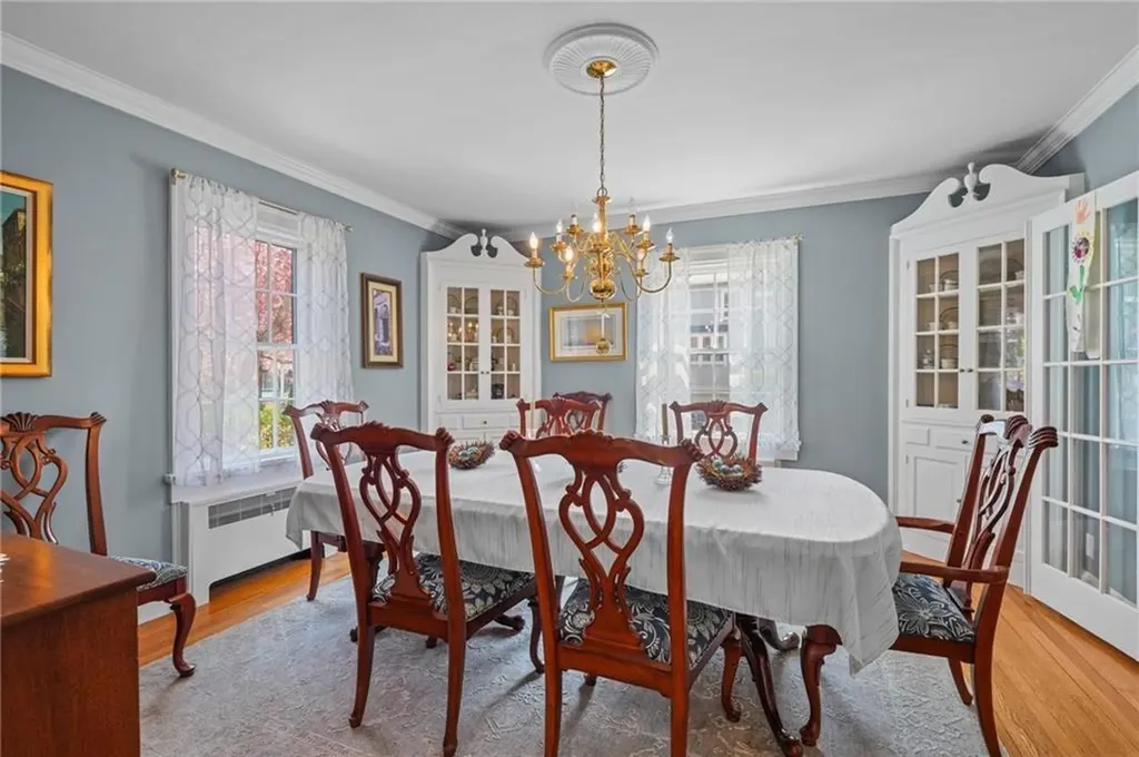 60 Ayrault Street Newport RI 02840