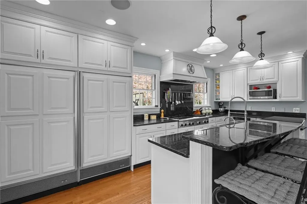 60 Ayrault Street Newport RI 02840