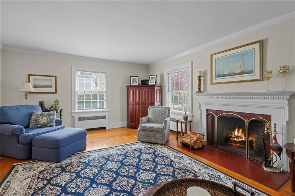 60 Ayrault Street Newport RI 02840