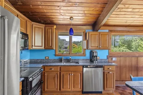 41 Grey Gull Road Jamestown RI 02835