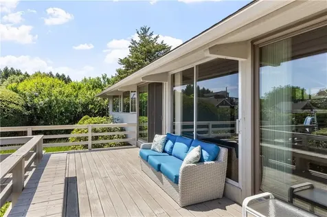 41 Grey Gull Road Jamestown RI 02835