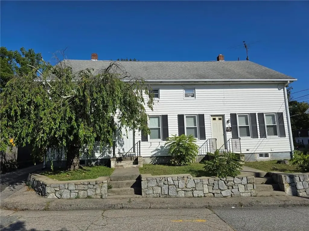 4 6 Union Street Coventry RI 02816