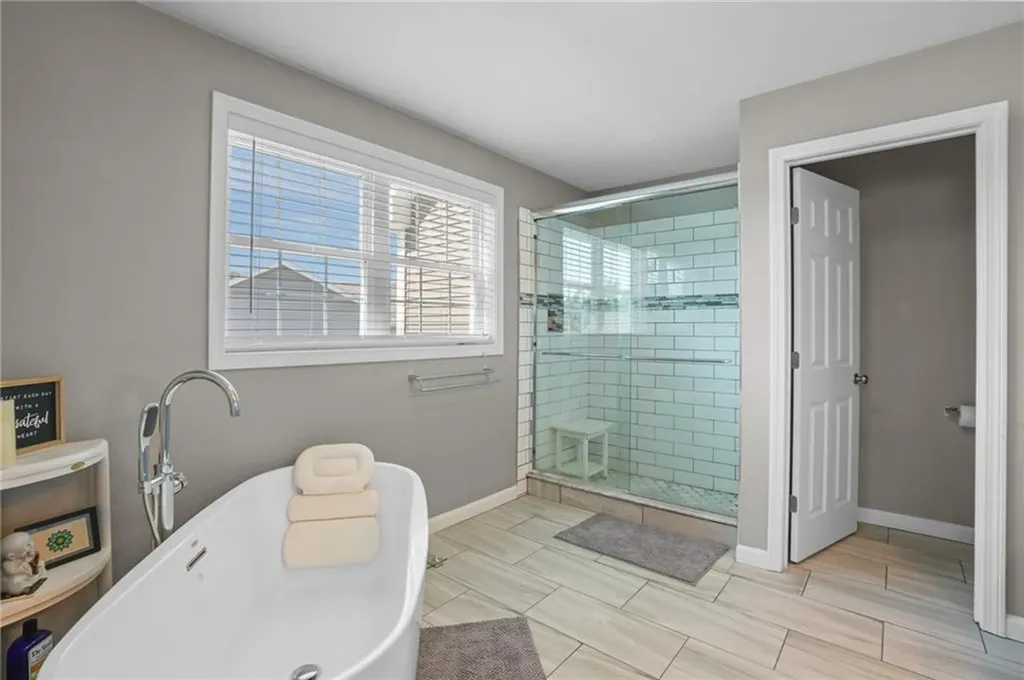214 Danielle Drive Woonsocket RI 02895