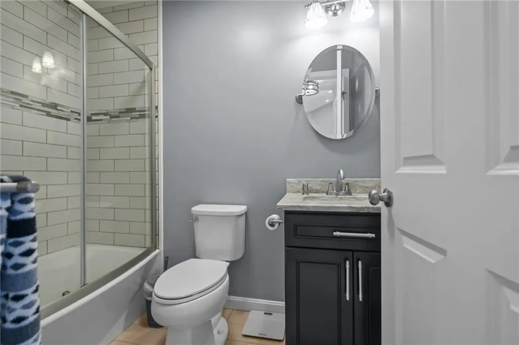 214 Danielle Drive Woonsocket RI 02895