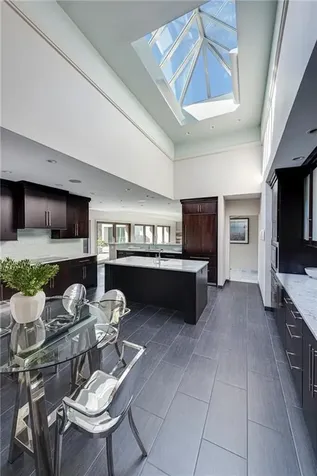 111 Ocean Avenue Newport RI 02840