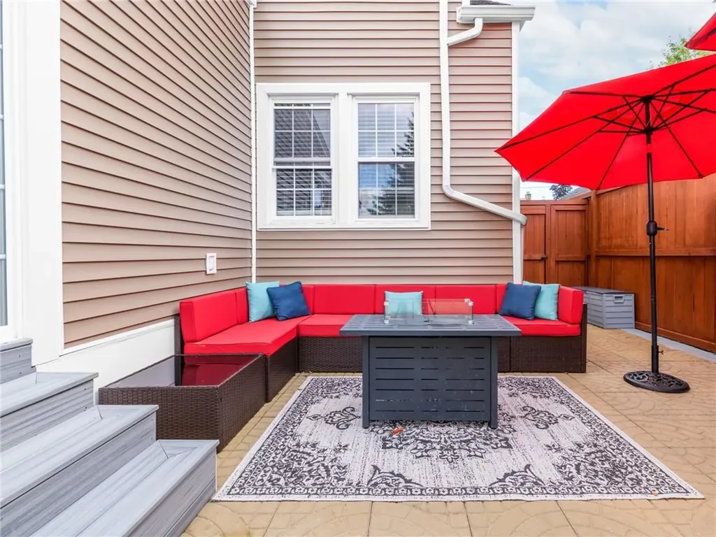 190 Auburn Street Cranston RI 02910
