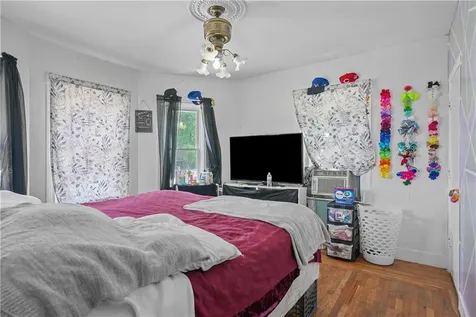 44 Winthrop Avenue Providence RI 02908