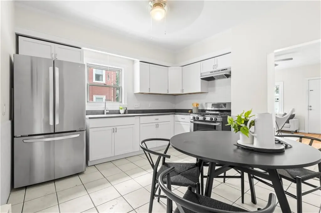 1250 Cranston Street Cranston RI 02905