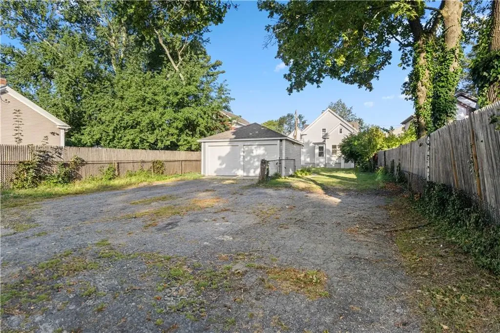 1250 Cranston Street Cranston RI 02905